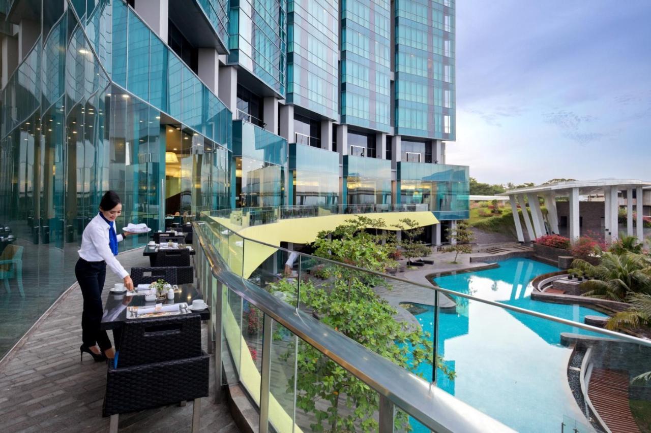 Novotel Lampung Bandar Lampung Buitenkant foto