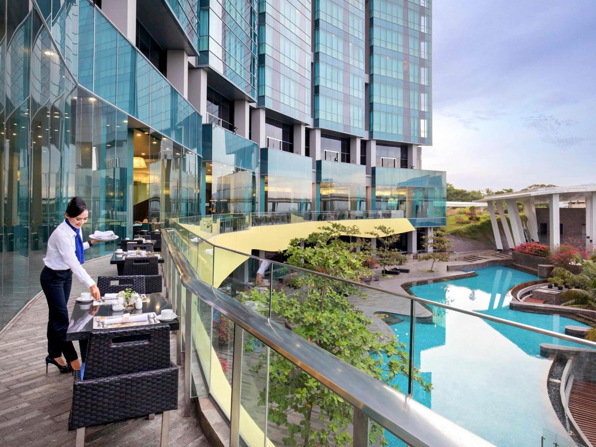 Novotel Lampung Bandar Lampung Buitenkant foto