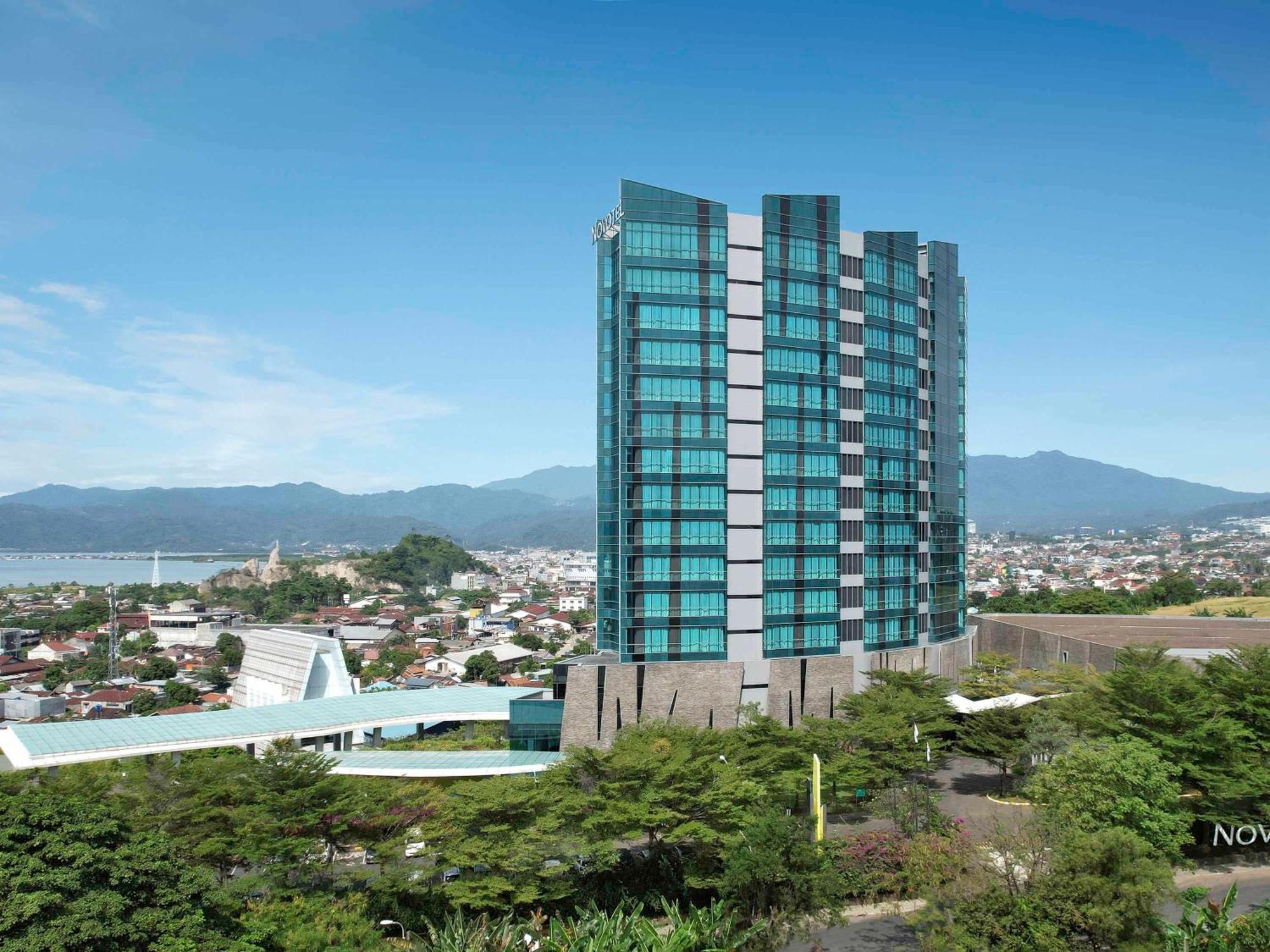 Novotel Lampung Bandar Lampung Buitenkant foto